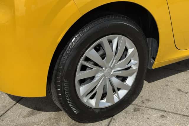 Peugeot 208 (2021) thumbnail 12