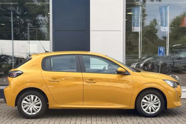 Peugeot 208 (2021) thumbnail 5