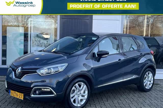 Renault Captur (2015) thumbnail 1