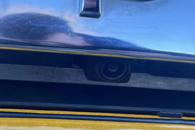 Renault Captur (2015) thumbnail 16