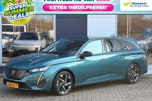 Peugeot 308 (2022) thumbnail 1