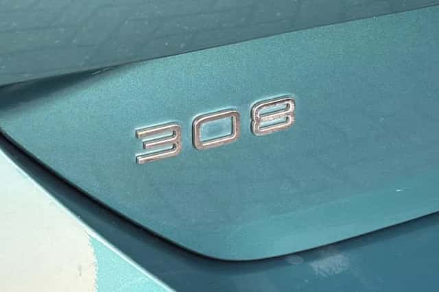 Peugeot 308 (2022) thumbnail 18