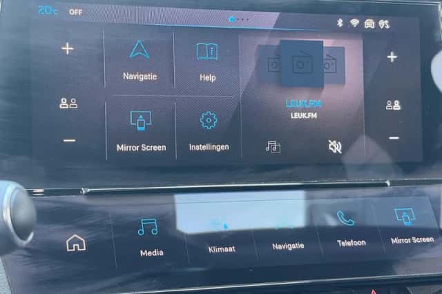 Peugeot 308 (2022) thumbnail 25