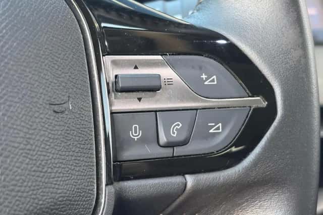 Peugeot 308 (2022) thumbnail 31