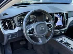 Volvo XC60 (2021) thumbnail 25