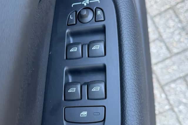 Volvo XC60 (2021) thumbnail 26