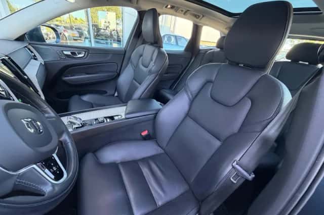 Volvo XC60 (2021) thumbnail 47