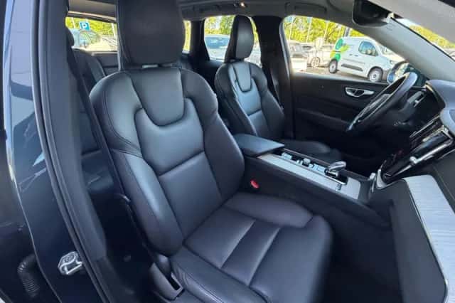 Volvo XC60 (2021) thumbnail 51