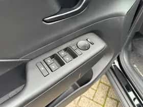 Hyundai Kona (2024) thumbnail 23