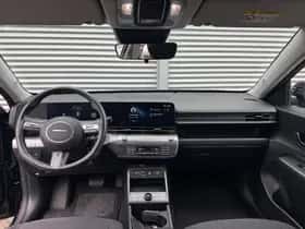 Hyundai Kona (2024) thumbnail 9