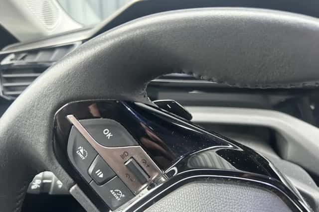 Peugeot 408 (2023) thumbnail 16