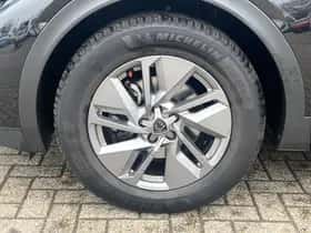 Peugeot 408 (2023) thumbnail 38