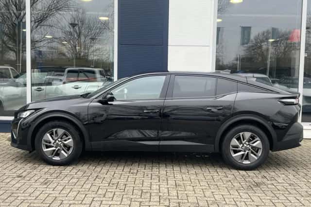 Peugeot 408 (2023) thumbnail 7