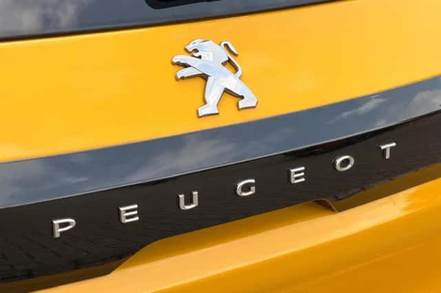 Peugeot 208 (2021) thumbnail 11