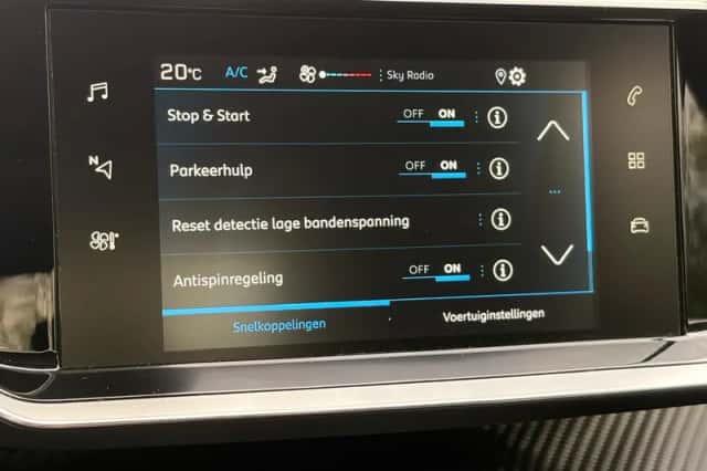 Peugeot 208 (2021) thumbnail 31