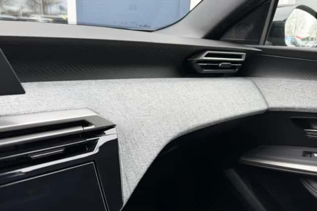 Peugeot 3008 (2025) thumbnail 34