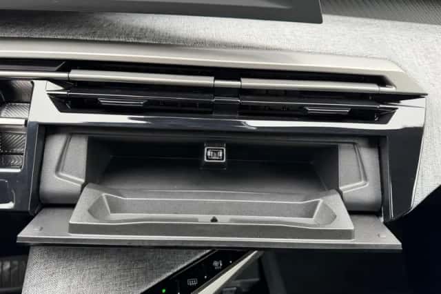 Peugeot 3008 (2025) thumbnail 35