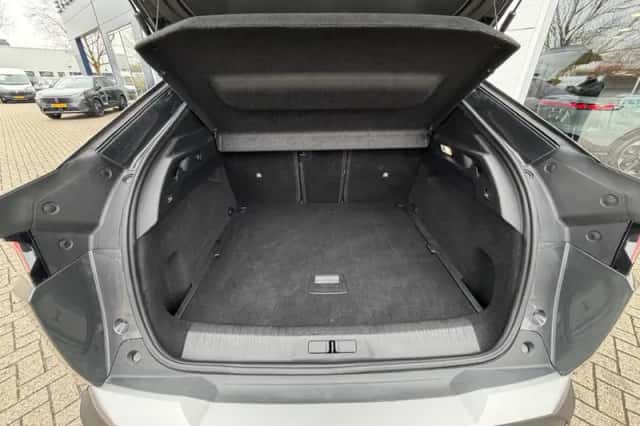 Peugeot 3008 (2025) thumbnail 43