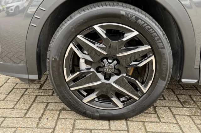 Peugeot 3008 (2025) thumbnail 8