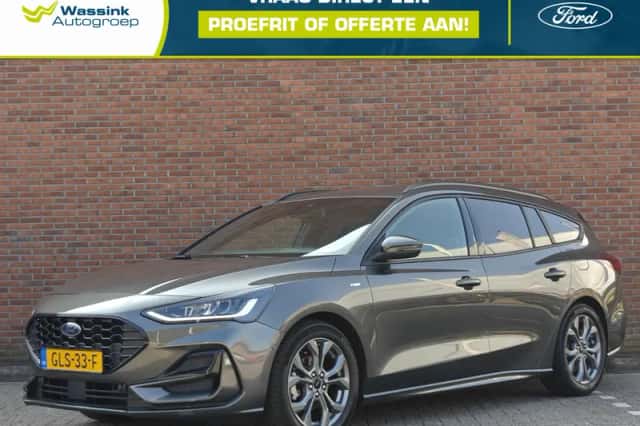 Ford Focus (2024) thumbnail 1