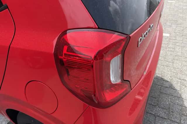 Kia Picanto (2022) thumbnail 11
