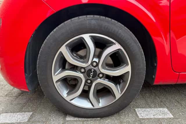 Kia Picanto (2022) thumbnail 14