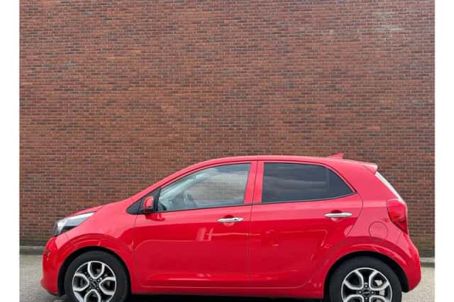 Kia Picanto (2022) thumbnail 4