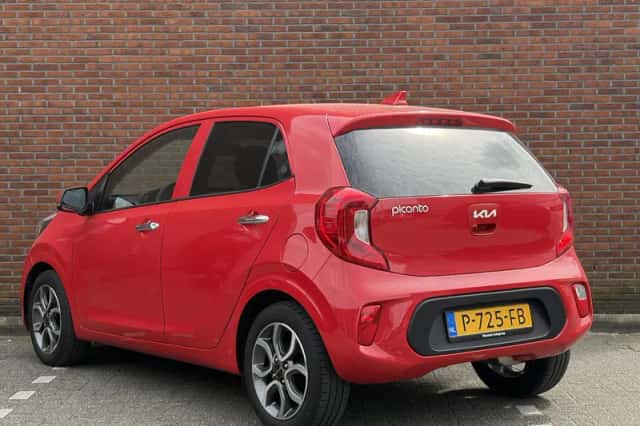 Kia Picanto (2022) thumbnail 6