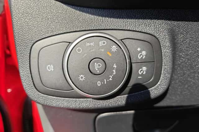 Ford Fiesta (2020) thumbnail 22
