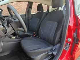 Ford Fiesta (2020) thumbnail 8