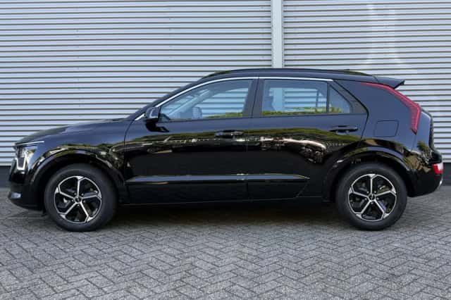 Kia Niro (2026) thumbnail 2