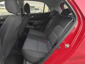 Kia Picanto (2024) thumbnail 11