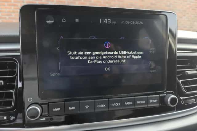 Kia Rio (2021) thumbnail 18