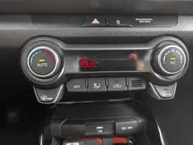 Kia Rio (2021) thumbnail 20