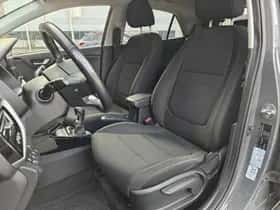 Kia Rio (2021) thumbnail 8