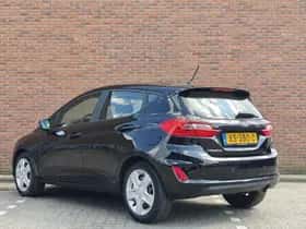Ford Fiesta (2019) thumbnail 3