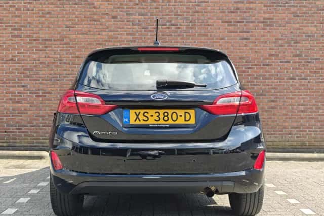 Ford Fiesta (2019) thumbnail 4