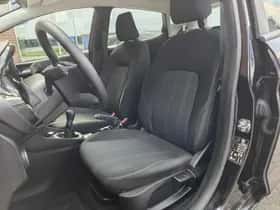 Ford Fiesta (2019) thumbnail 8