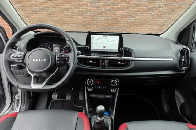 Kia Picanto (2024) thumbnail 12