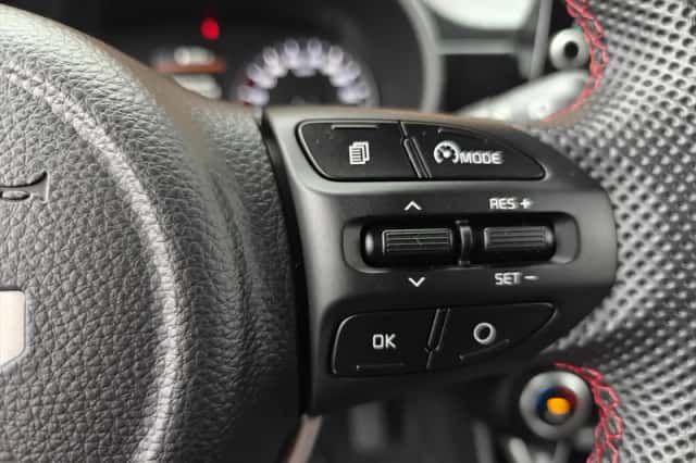 Kia Picanto (2024) thumbnail 15