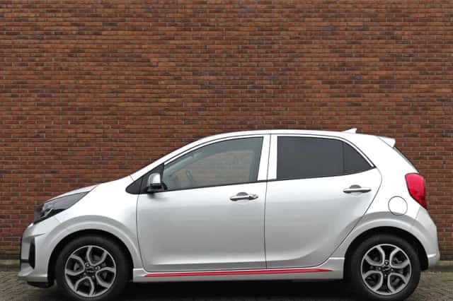 Kia Picanto (2024) thumbnail 3