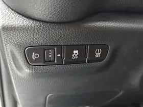 Kia Picanto (2024) thumbnail 23