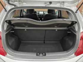Kia Picanto (2024) thumbnail 24