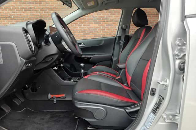 Kia Picanto (2024) thumbnail 10