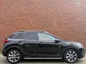 Kia Stonic (2018) thumbnail 5