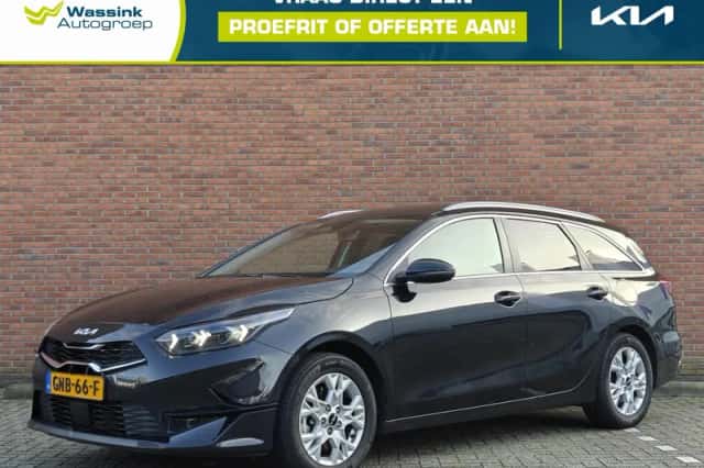 Kia Ceed Sportswagon (2024) thumbnail 1