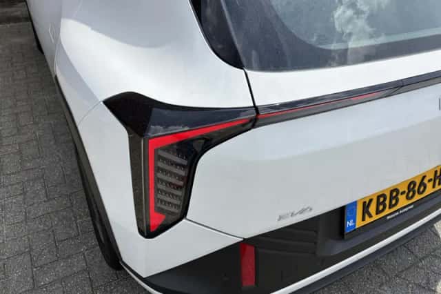 Kia EV4 (2026) thumbnail 13