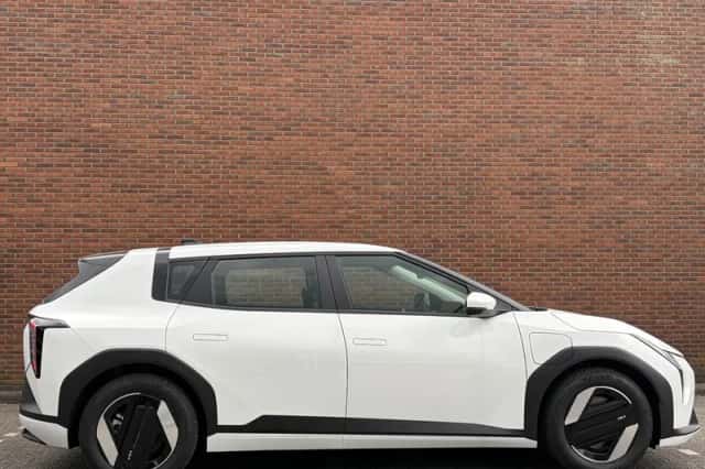 Kia EV4 (2026) thumbnail 4