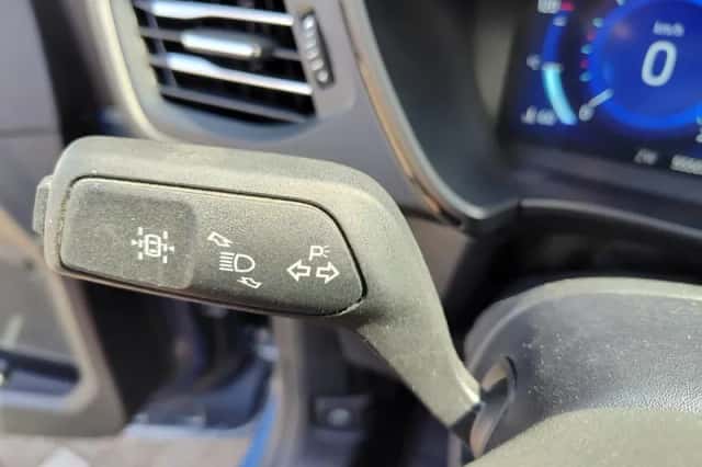 Ford Kuga (2023) thumbnail 22