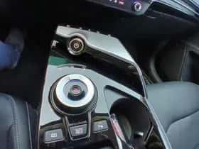Kia EV6 (2021) thumbnail 14